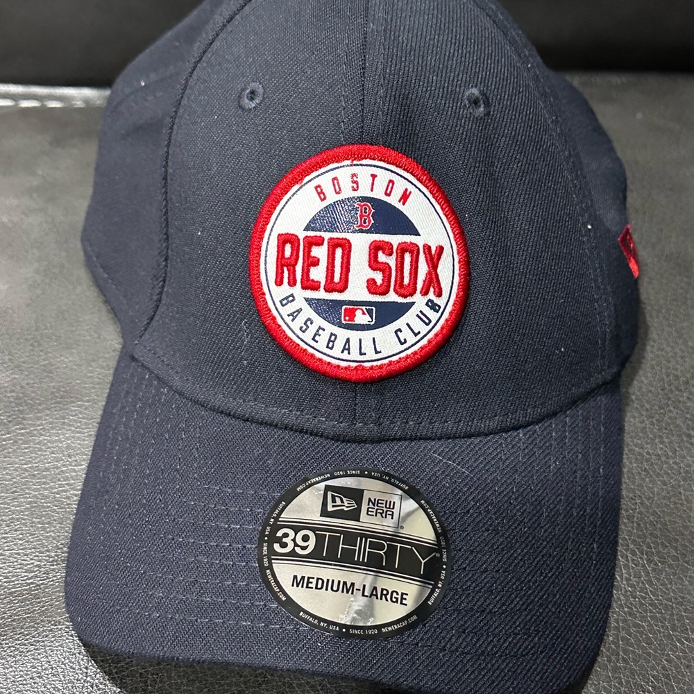 New Era 39Thirty Boston Red Sox Navy Blue White Red Fitted Hat Men Size M/L
